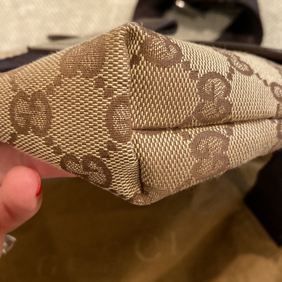 PRICE FIRM** Chic Auth GUCCI Belt Bag- brown - Picture 12 of 14